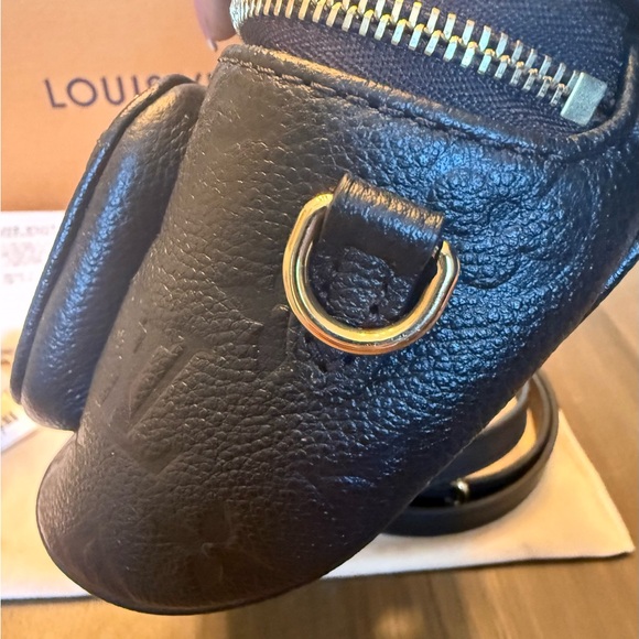 Authentic Louis Vuitton Mini BumBag Emp Noir - Picture 6 of 13